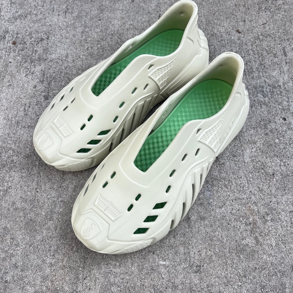 SOLD SOLD SIA Collective SC20 Foam Runners